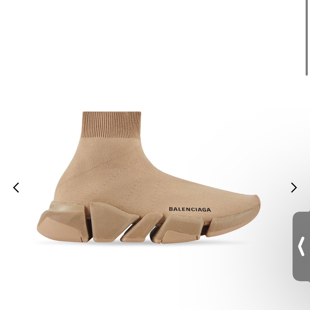 WOMEN'S SPEED 2.0 RECYCLED KNIT SNEAKER IN BEIGE